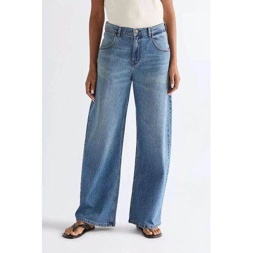 Джинсы женские Wrangler (LR ULTRA BARREL)
